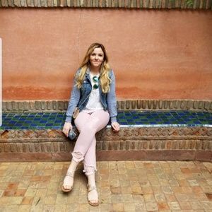 Meet your Posher, Sajma